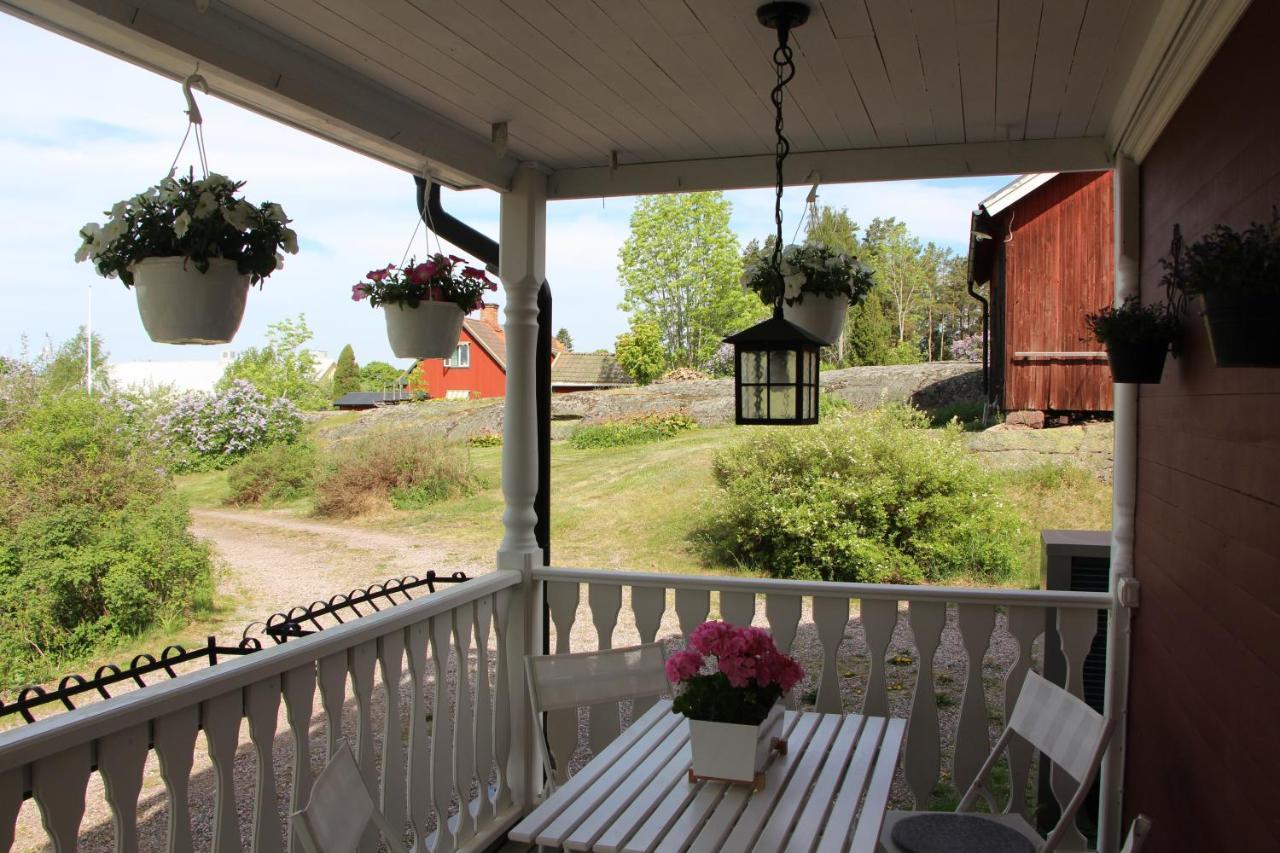 Hedesunda Bed & Breakfast Exterior photo